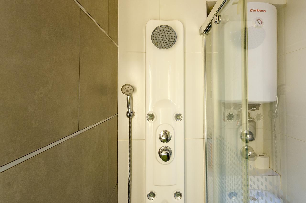 ז'ירונה Santa Clara Apartments מראה חיצוני תמונה