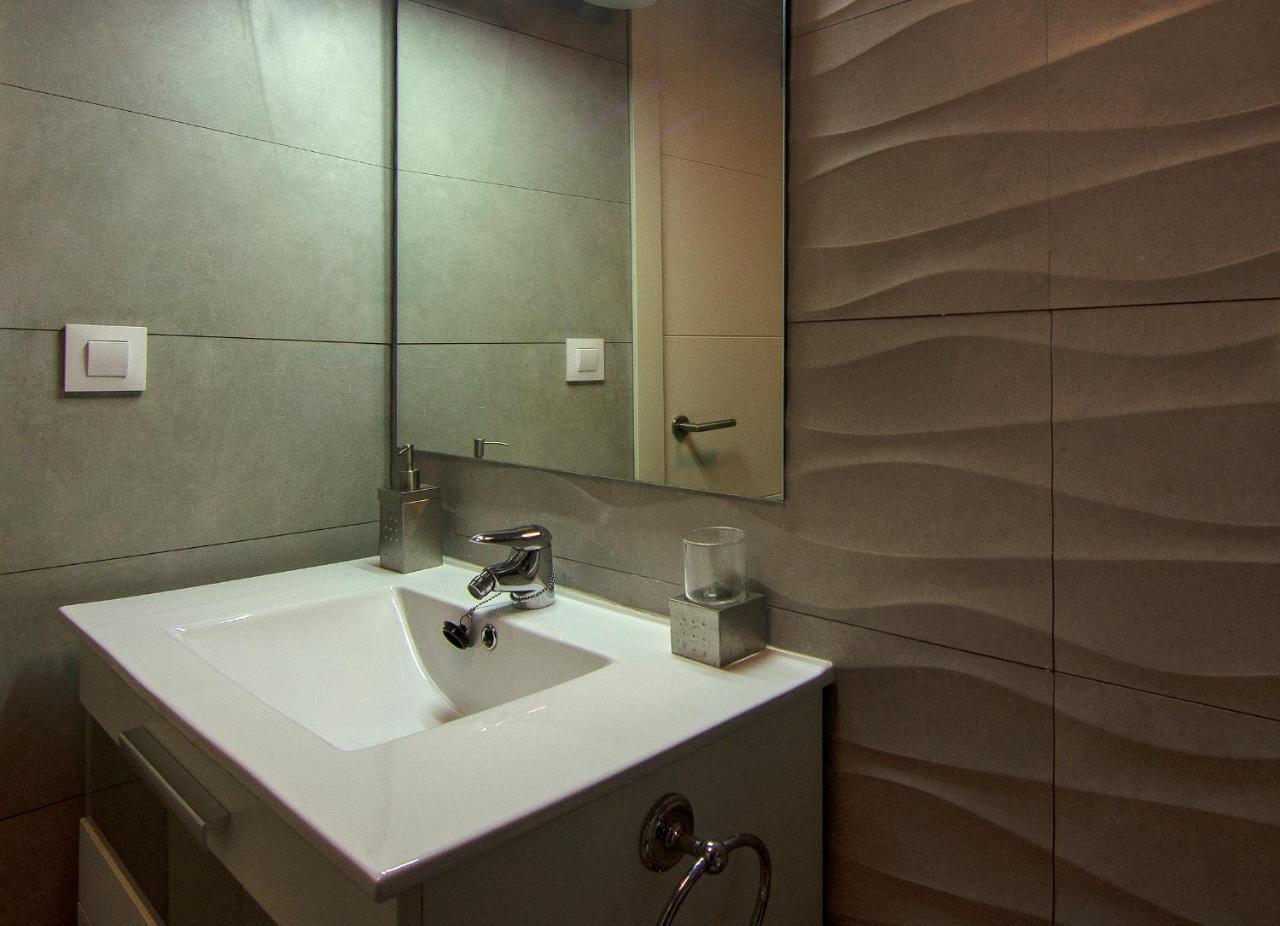 ז'ירונה Santa Clara Apartments מראה חיצוני תמונה